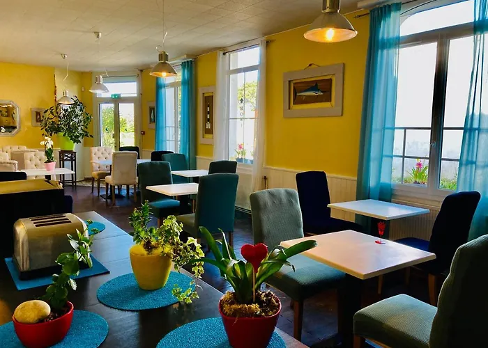 L'ecume Des Jours Отель 2*