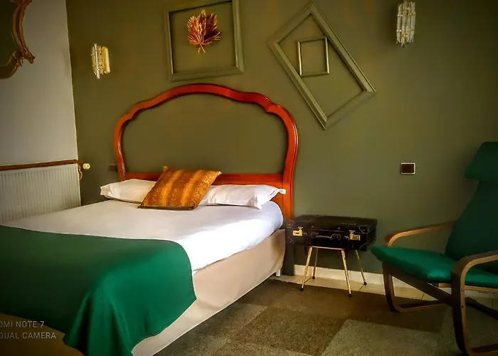 L'ecume Des Jours Hotel 2*